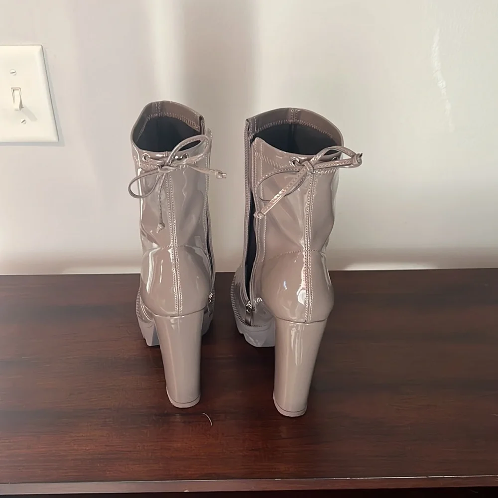 Shmexy boots - Picture 3 of 3